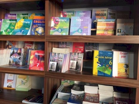 lajm-i-mire-per-prinderit,-edhe-nje-dite-afat-per-subvencionimin-e-teksteve-shkollore