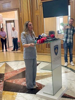 bytyqi:-per-serbine-e-kemi-ditur-qe-s’e-njeh-kushtetuten,-por-jo-qe-as-pushteti-nuk-e-njeh