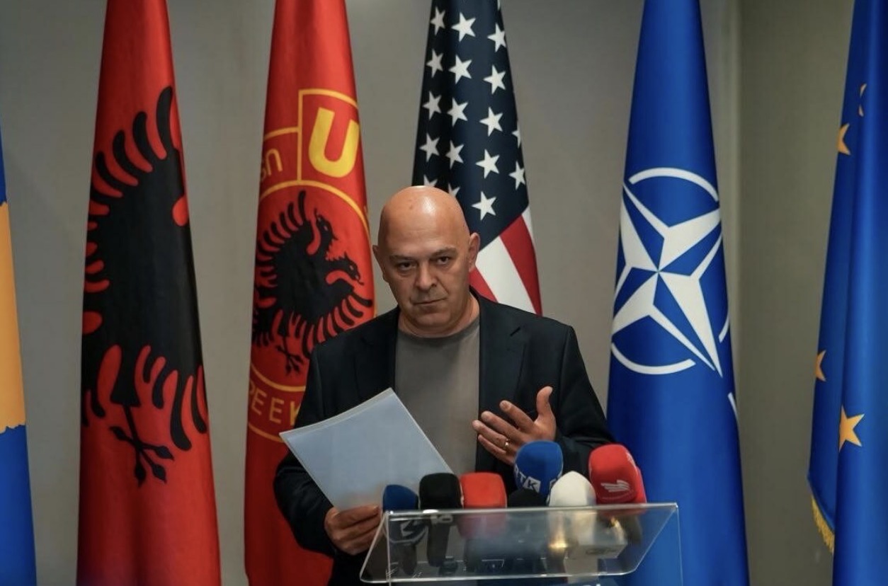 Gjini: Kjo që ndodhi sot në Kuvend është maskaradë, synohet 27 dhjetori për zgjedhje