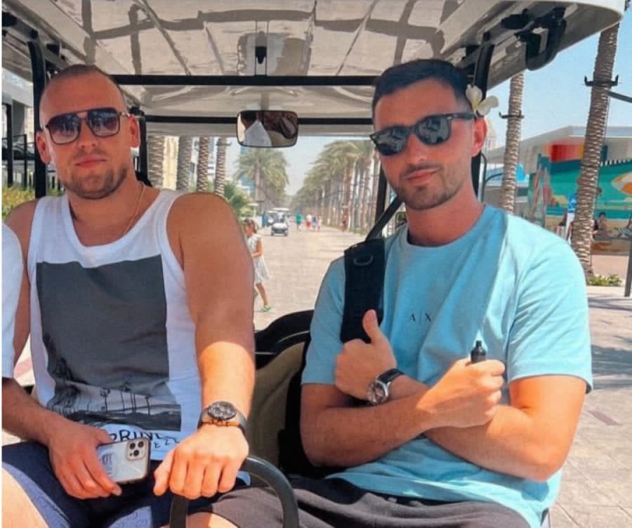 Egzoni s’po mund ta marrë veten pas humbjes së shokut të ngusht, që nga ikja e Laurentit po mban zi dhe e ka lënë edhe gjënë më të rëndësishme
