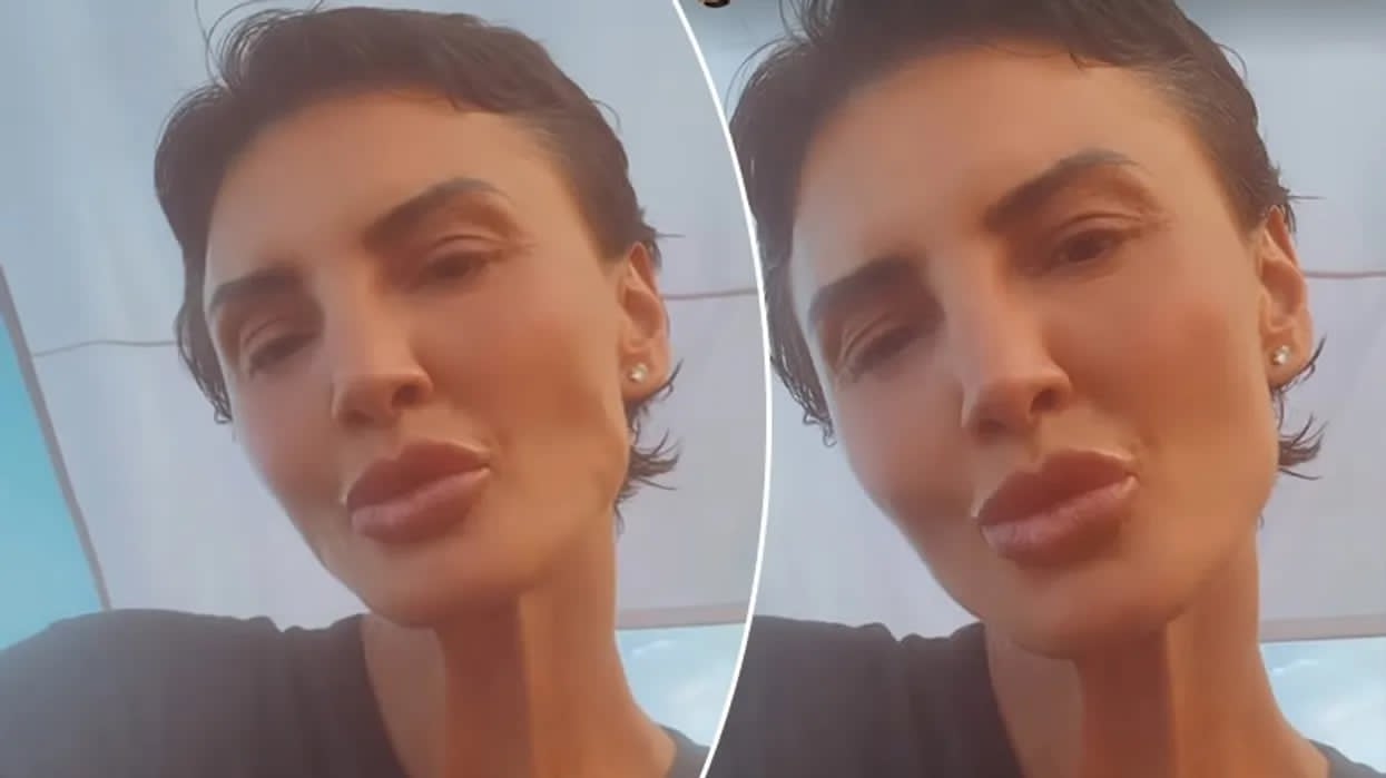 Genta Ismailit i thyhet zemra nga humbja  e babait, s’mund ti mbajë lotët nga dhimbja që po përjeton